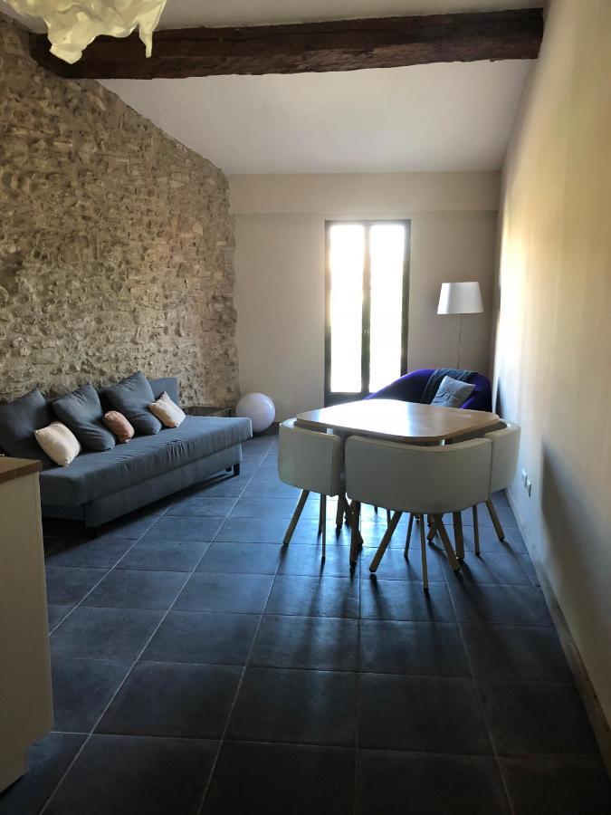 Ferienwohnung 13 Quai Jean Jaures LʼIsle-sur-la-Sorgue Exterior foto
